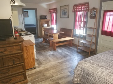 Llanorado Lodge Cabins 5